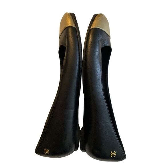 Chanel Cambon leather ballet flats gold cap toe women's size 38.5 US 8 - Picture 6 of 7